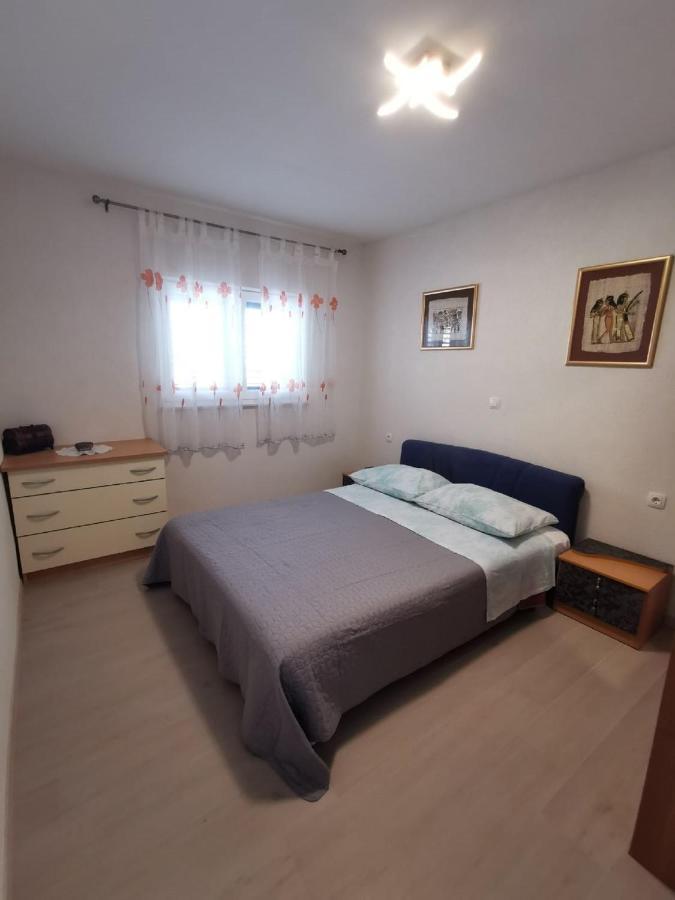 Apartment Nera Omiš Esterno foto