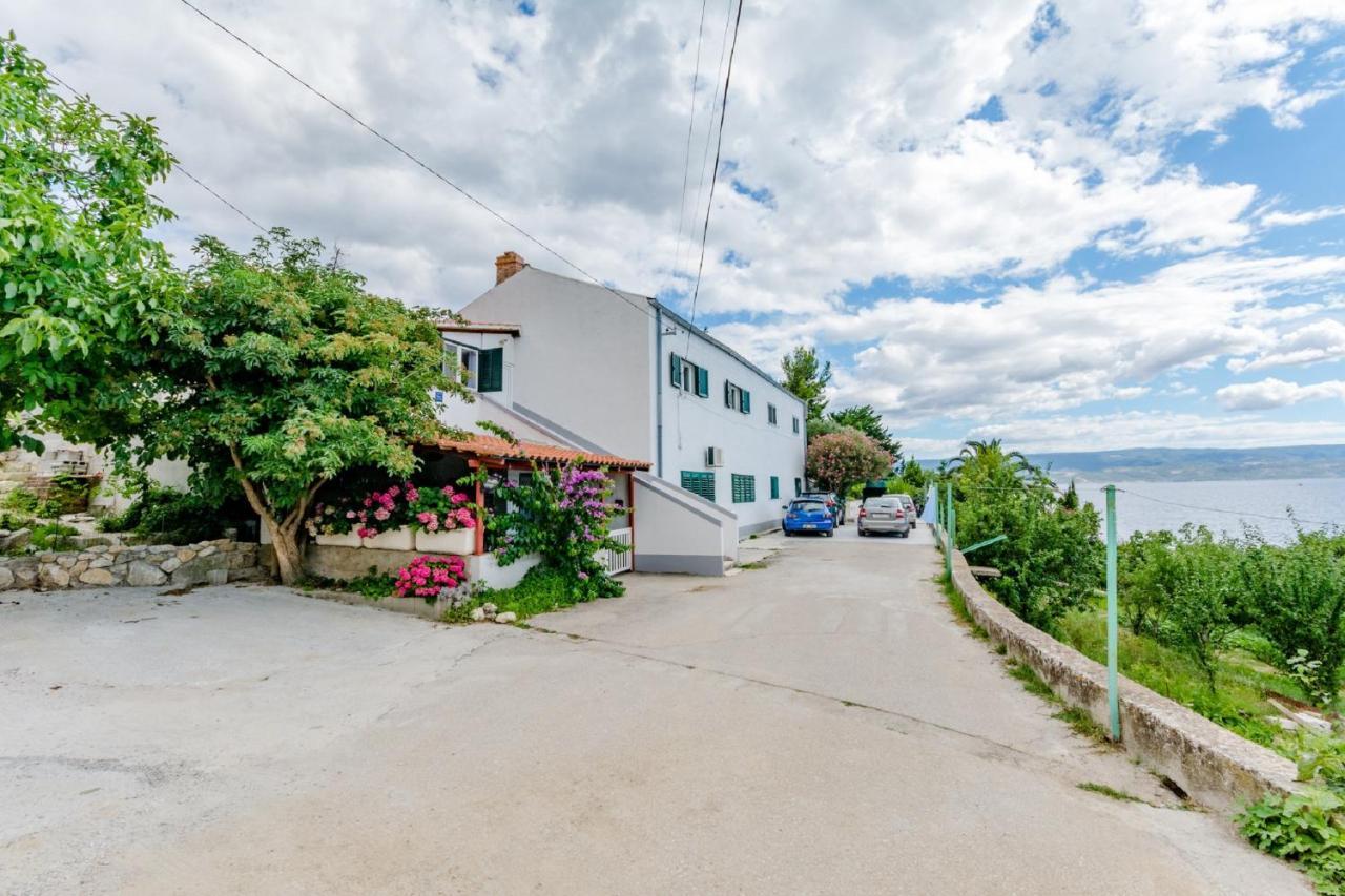 Apartment Nera Omiš Esterno foto